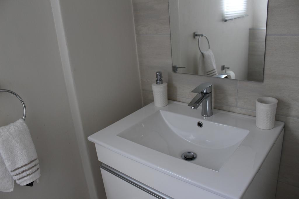 No.8 On Wright Street Apartment จอร์จ ภายนอก รูปภาพ